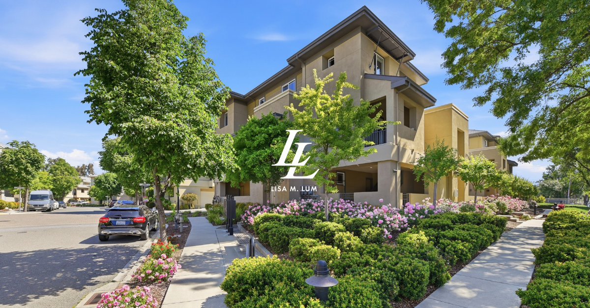 3720 Feather Lane | Stunning Light-Filled End-Unit Retreat in Palo Alto cover